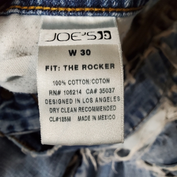 Joe's Jeans The Rocker Fit Ripped Cut Offs SZ 30 - Picture 5 of 5